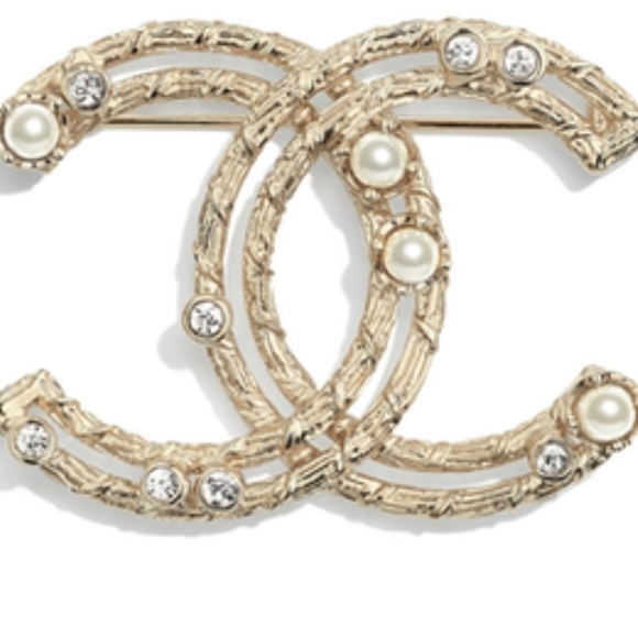 *SOLD* CHANEL Authentic NEW condition Brooch!! - Picture 12 of 12